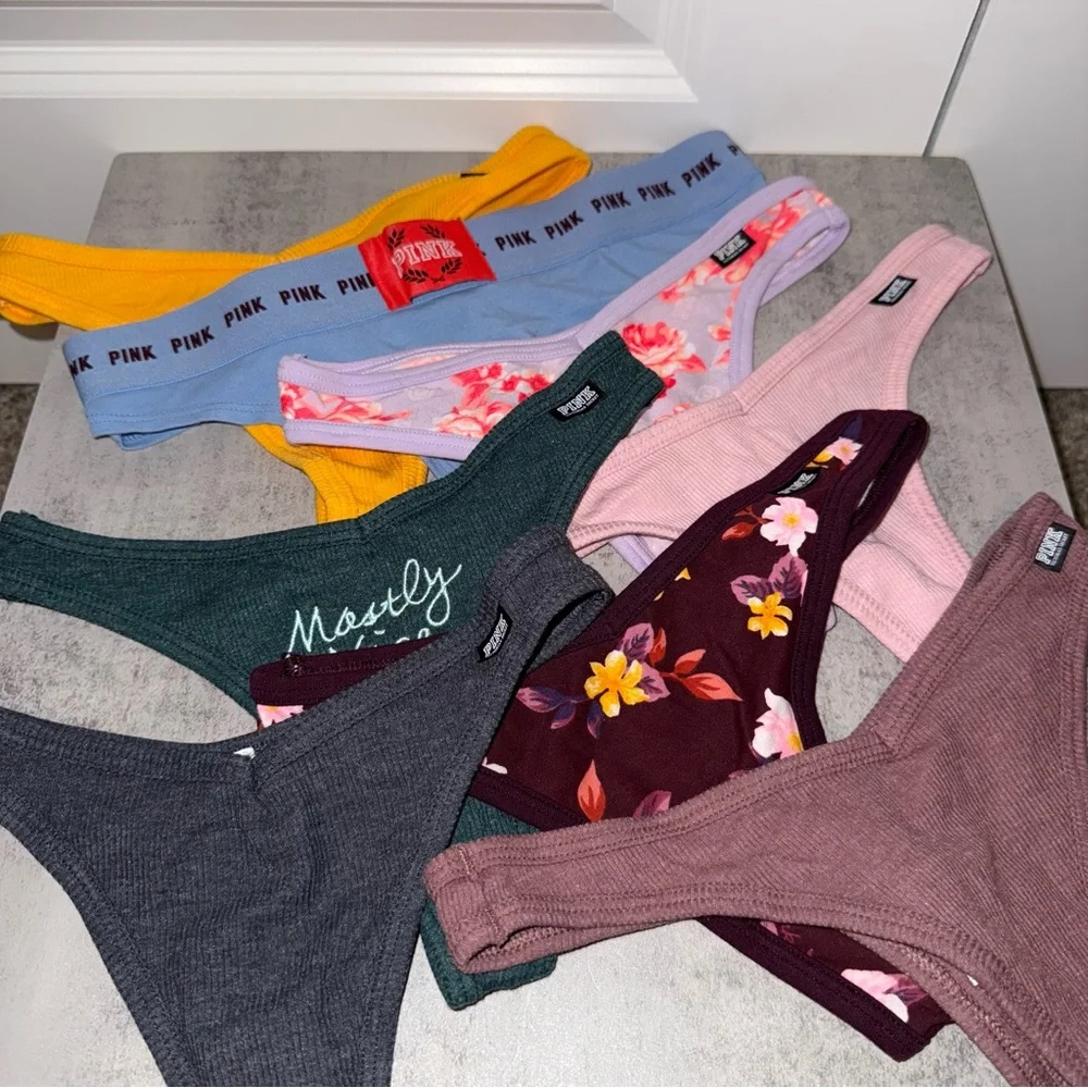 Set of 8 - XS PINK by VS Thongs - Picture 2 of 6